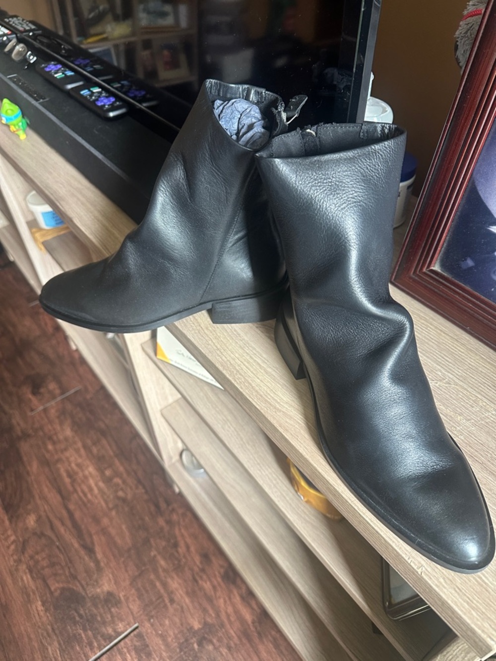 Steve Madden Nexie Black Leather Ankle Booties